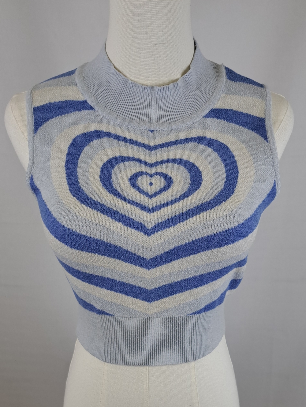 Blue and White Y2K Heart Stripe Sleeveless Knit Mock Neck Sweater Top Fits XS S